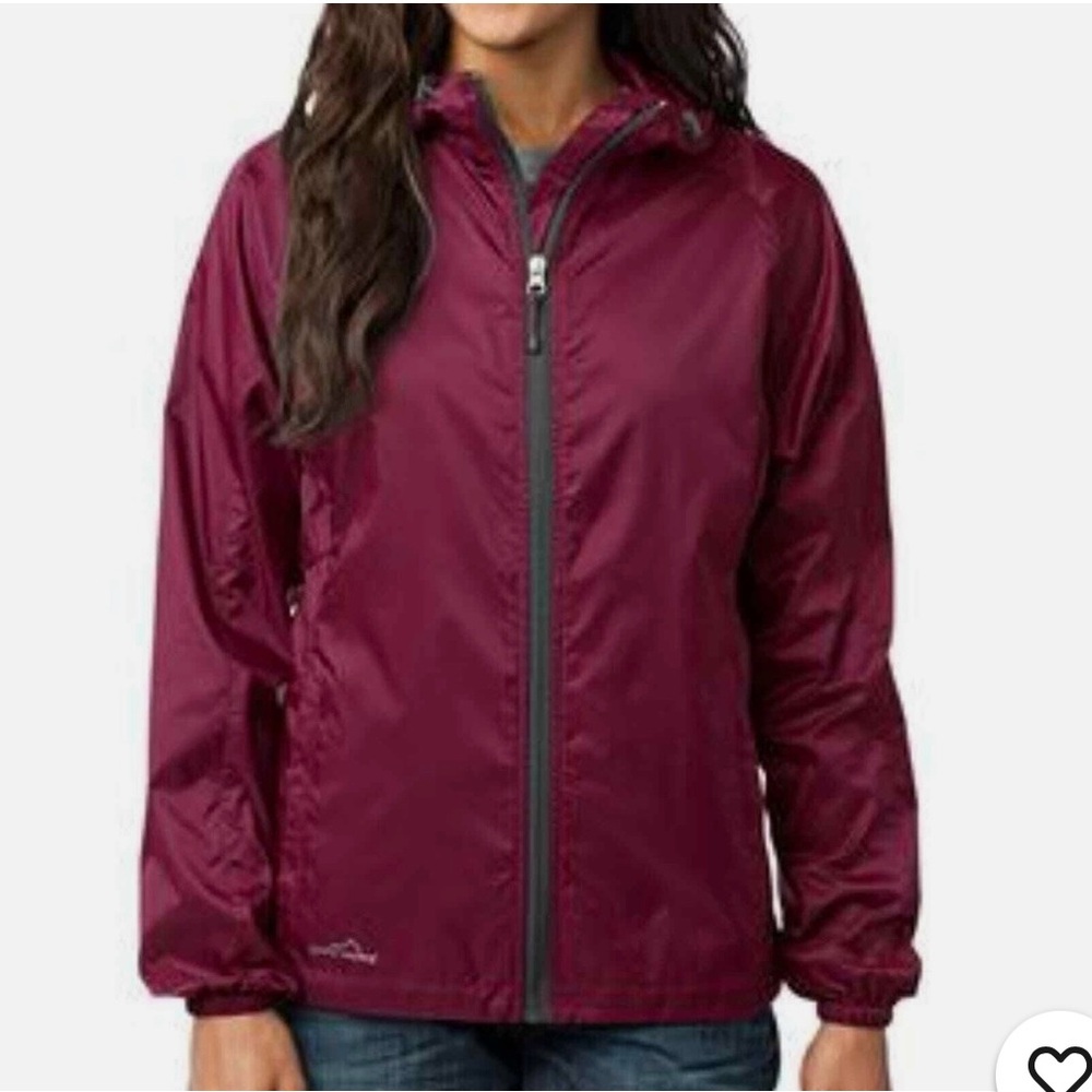 Eddie Bauer woman’s berry Burgundy packable Windbreaker Jacket Small